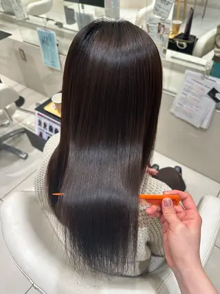 セミロング 艶髪/ブリーチなし Wカラー🌺yuiのヘアスタイル