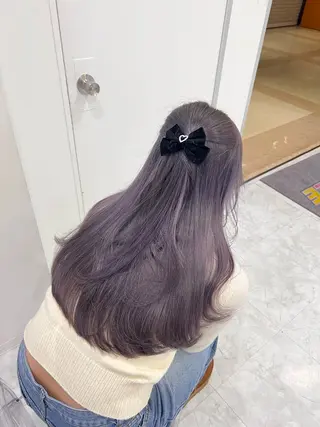 カラー akari🎀🤍 ガーリーstyleのヘアスタイル