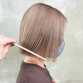 ショート ☘️レイヤー&ボブ× ハイトーン☘️初ボブのヘアスタイル