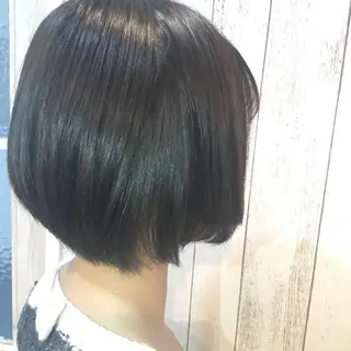 ショート カラー embrace エンブレイスのヘアスタイル