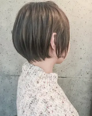 ショート カラー ショート/レイヤー なら石井知希のヘアスタイル