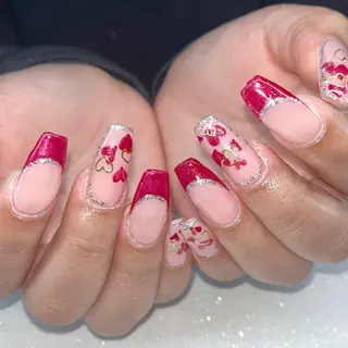 ネイル VIERU YURIのネイルデザイン