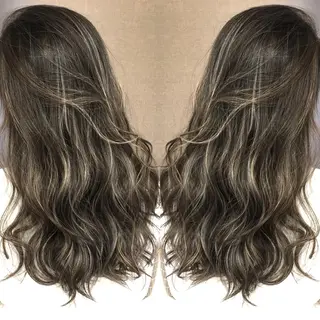 ロング カラー 井上 一平のヘアスタイル