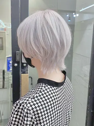 ミディアム カラー メンズ soi所属・ケアブリーチ/ツヤ髪 /ハイトーン/西村のヘアスタイル