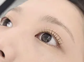 マツエク・マツパ グランアイ𑁍 船橋北口店菊間の眉毛・アイブロウイメージ