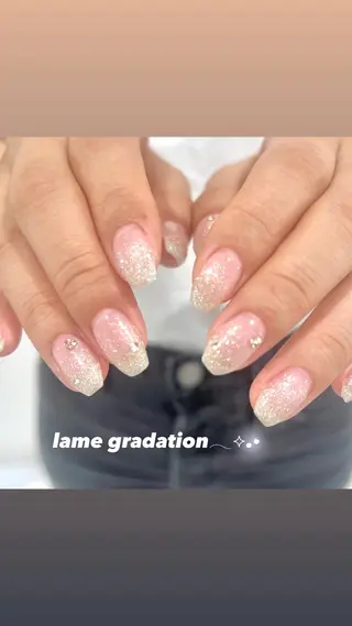 ネイル 🎀チーク/ちゅるん 🫧chisa🎀のネイルデザイン