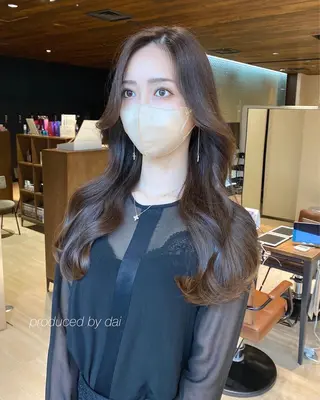 ロング カラー レイヤー/顔周り /透明感🩶高橋大のヘアスタイル