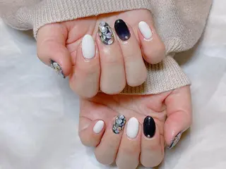 ネイル SINCERELY シンシアリー🌈のネイルデザイン