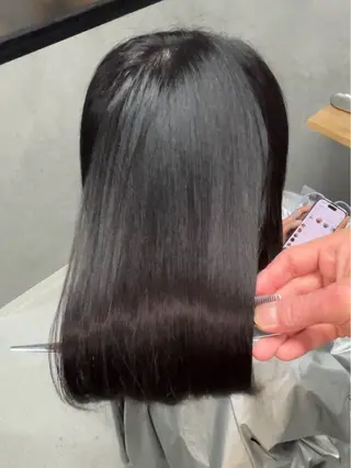 ミディアム 透明感カラー特化/ 顔まわり特化/辻部のヘアスタイル