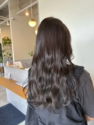 ロング 鈴木 美由華のヘアスタイル