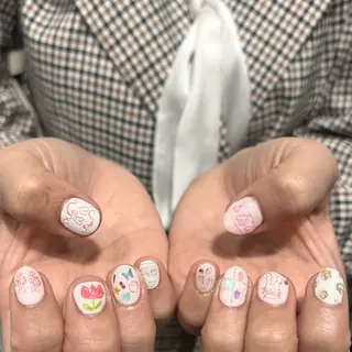 ネイル MODA MANAMIᵕ̈のネイルデザイン