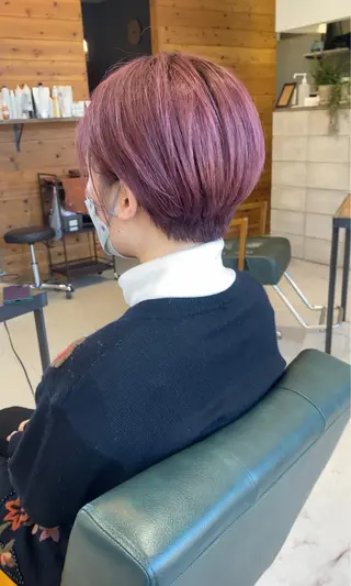 ショート カラー ill副店長 立和田純也のヘアスタイル