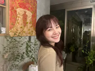 ロング カラー 越阪部 碧子のヘアスタイル