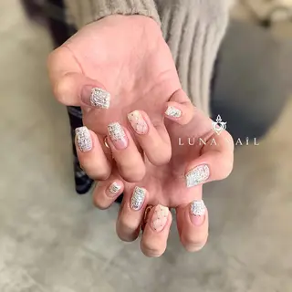 ネイル アトリエ　ミモザ所属・いまむら あかりのネイルデザイン