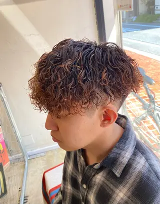 パーマ メンズ 🌴パーマオタク🌴 長谷川　諒佑🌈のヘアスタイル