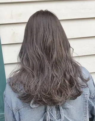 セミロング 山崎 俊介のヘアスタイル