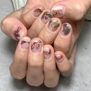 ネイル atelier　FIORITURA所属・FIORITURA aiのネイルデザイン