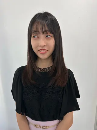 セミロング Endearing 銀座/レイヤーカットのヘアスタイル