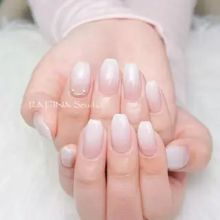 ネイル 桃香 Minaのネイルデザイン