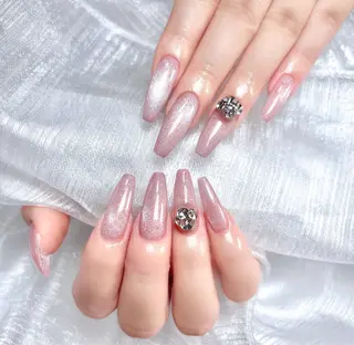 ネイル L. Nailのネイルデザイン