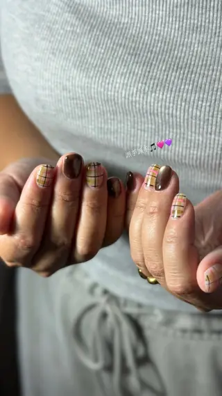 ネイル GRG NAILのネイルデザイン