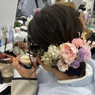 セミロング ヘアアレンジ 万司 来望のヘアスタイル