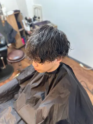 ミディアム パーマ メンズ Lizir  ルズィール所属・Luzir⭐︎ GEN⭐︎のヘアスタイル