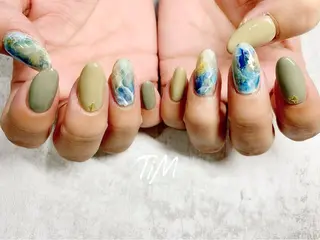 ネイル Beauty Studio TiM所属・TiM【ティム】 近鉄八尾店のネイルデザイン