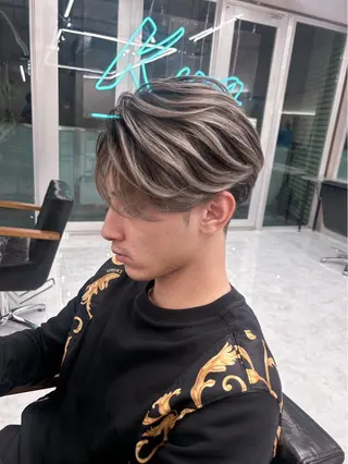 カラー パーマ メンズ 梅田美容師/カラー/ レイヤー/ハイライトのヘアスタイル