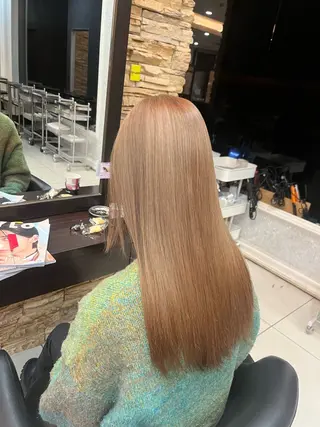 カラー 透明感カラー✨🩵 韓国ヘアkanatoのヘアスタイル