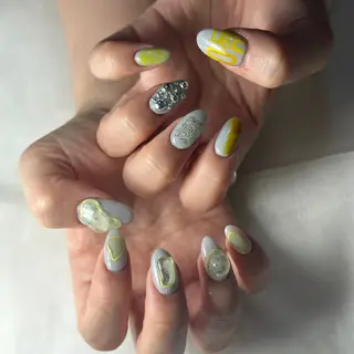 ネイル うにゃねいる🌷 Mayaのネイルデザイン