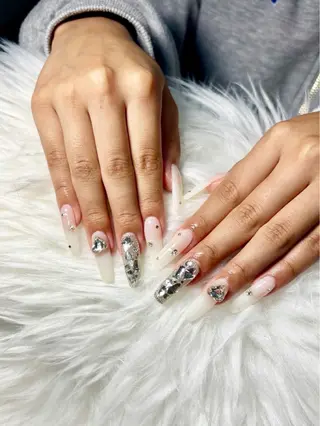 ネイル nail salon oneness🎀のネイルデザイン