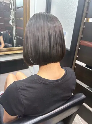 ショート カラー HIRO✂️カットと カラーと縮毛矯正✂️のヘアスタイル