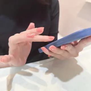 ネイル Nail room U所属・期間限定offのみ ¥1980のネイルデザイン