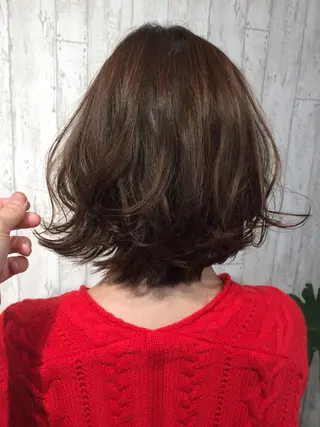 ミディアム パーマ Unique ユニークのヘアスタイル