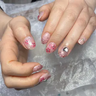 ネイル RosyBeauty Salon所属・RosyBeauty Salonのネイルデザイン