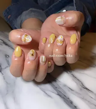 ネイル ﾈｲﾙﾙｰﾑﾘｯｶ 𝐦𝐚𝐲𝐮のネイルデザイン