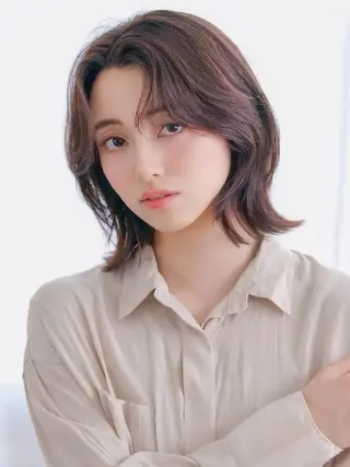 ミディアム カラー 吉本 敬のヘアスタイル