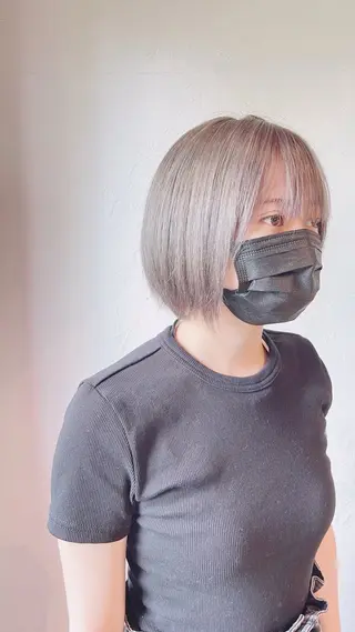 ショート 🐾及部 艶髪|艶 カラーショート|ボブのヘアスタイル