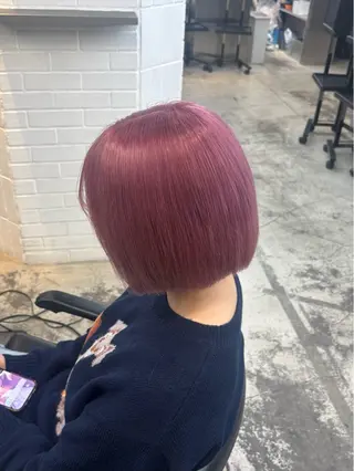 ショート カラー ハイトーン sala 透明感🎀💭のヘアスタイル