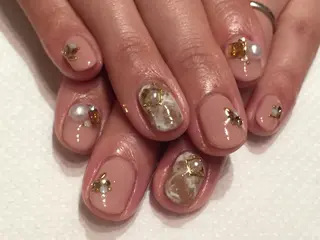 ネイル Nest 三田のマツエク・マツパデザイン