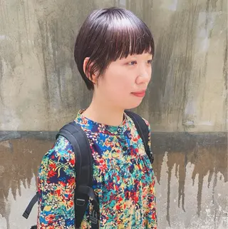 ショート 荻野 奈美のヘアスタイル