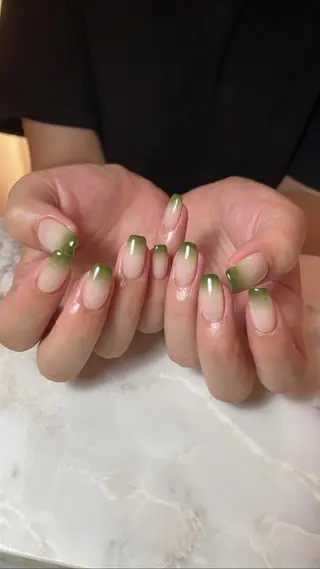 ネイル Ami 🦥のネイルデザイン