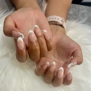 ネイル ハルナ/当日予約 🆗🪩のネイルデザイン