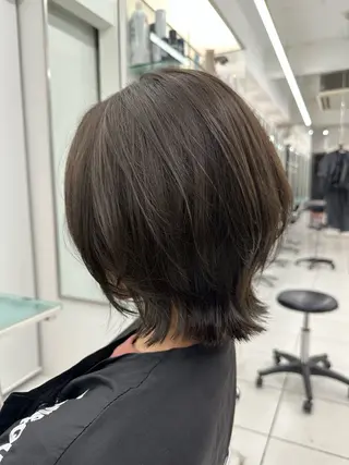 ミディアム 高橋 沙央のヘアスタイル