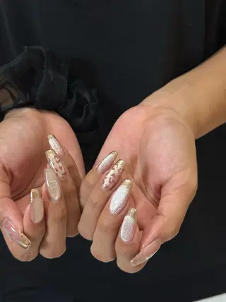 ネイル Ami 🦥のネイルデザイン