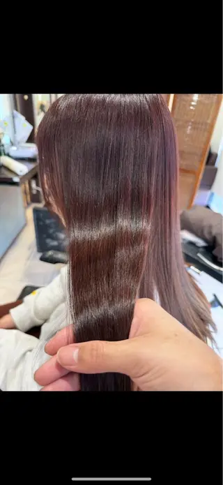 ロング OPERA 赤塚のヘアスタイル