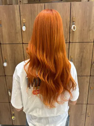 ロング 韓国カラー／エクステ 松戸梨杏のヘアスタイル