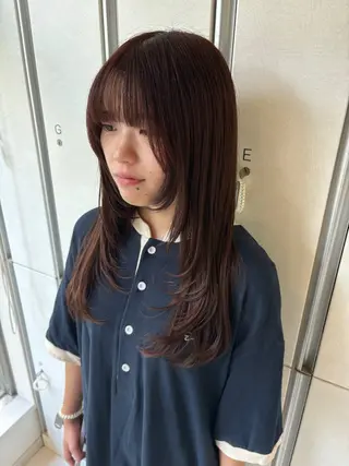 ミディアム Iris by artina 武蔵小杉店【イリス バイ アルティナ】所属・🎼レイヤー/顔周り カット/nene♬のヘアスタイル