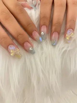 ネイル nail salon hoLLyhockのネイルデザイン
